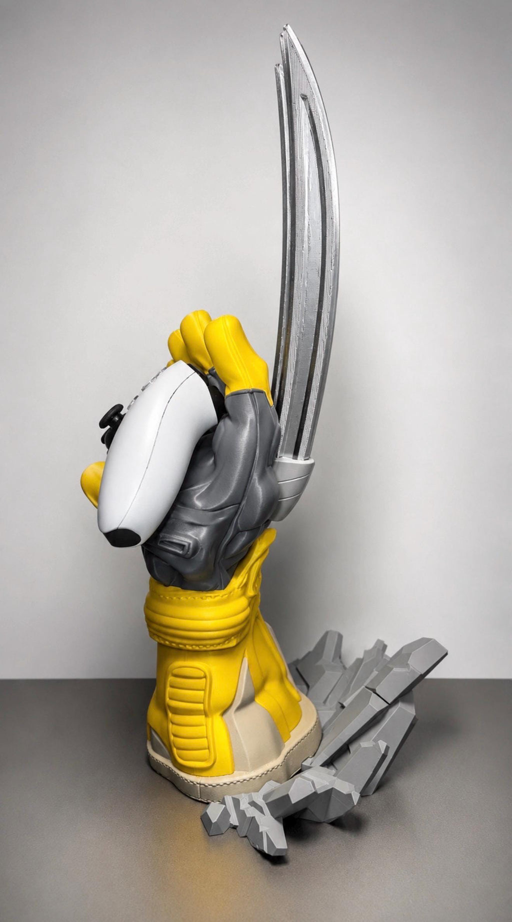 Wolverine Inspired Video Game Controller Stand