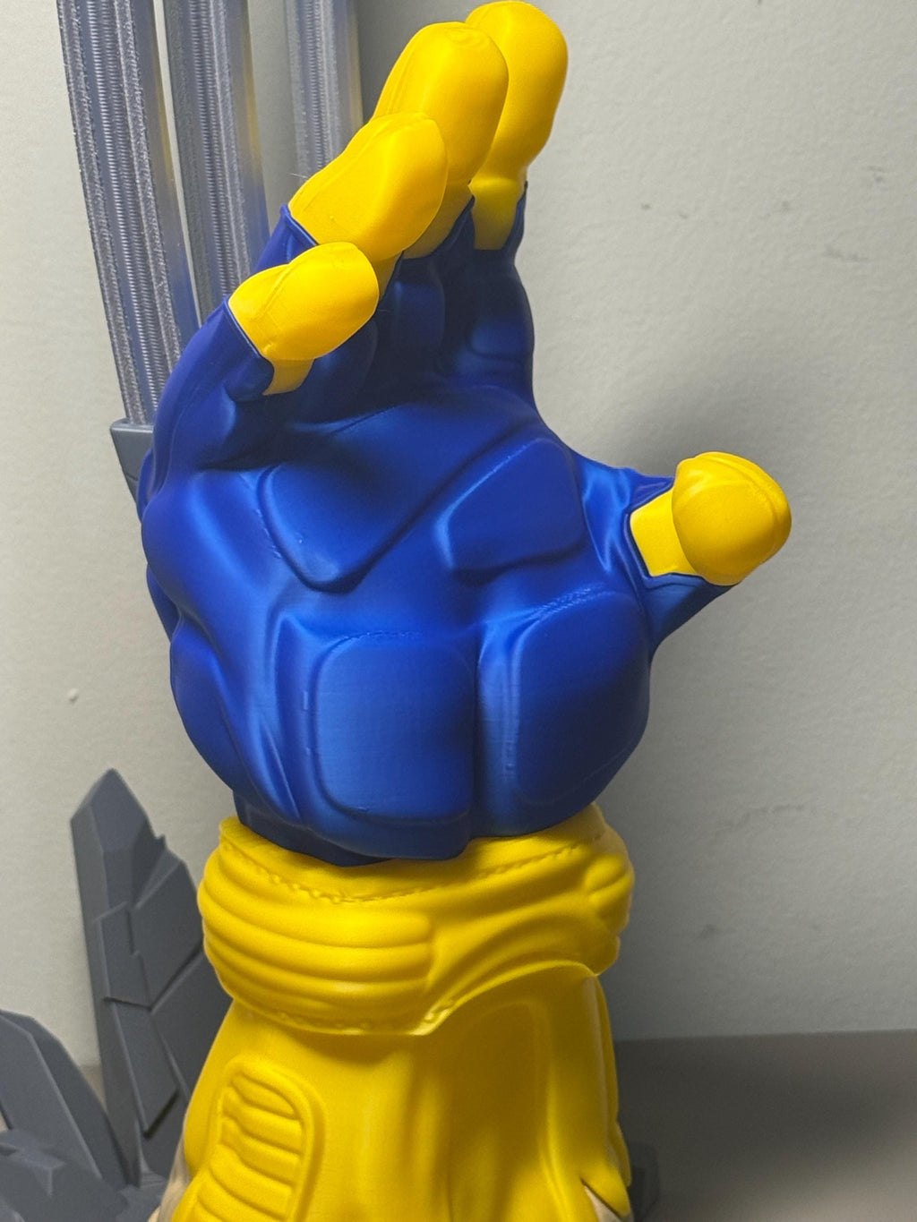 Wolverine Inspired Video Game Controller Stand